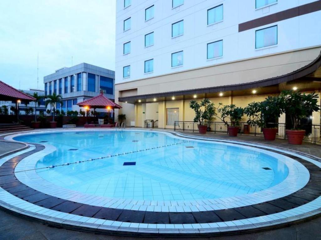 Grand Cempaka Business Hotel Jakarta Eksteriør billede