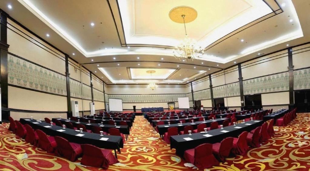 Grand Cempaka Business Hotel Jakarta Eksteriør billede